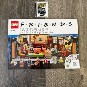 LEGO Friends Central Perk 21319